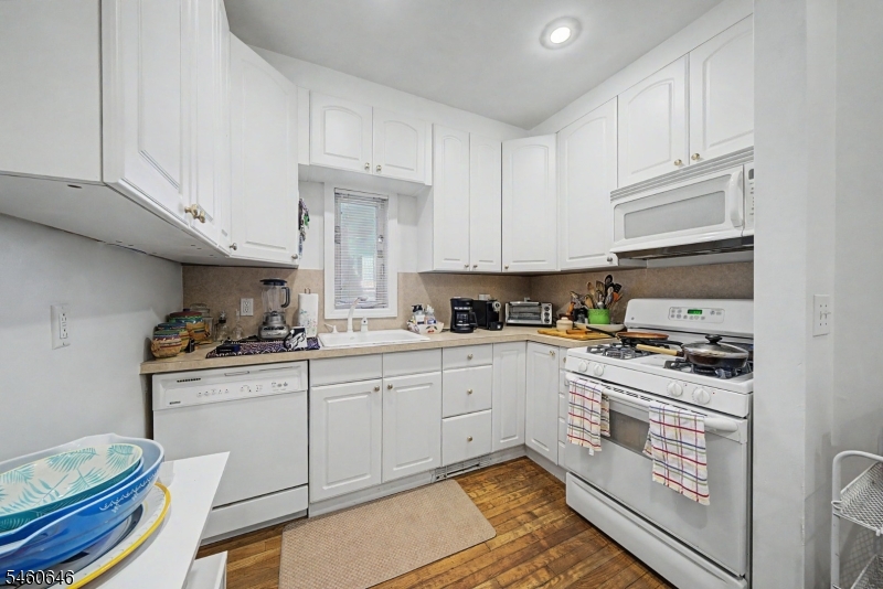 327 North Avenue E Cranford NJ 07016