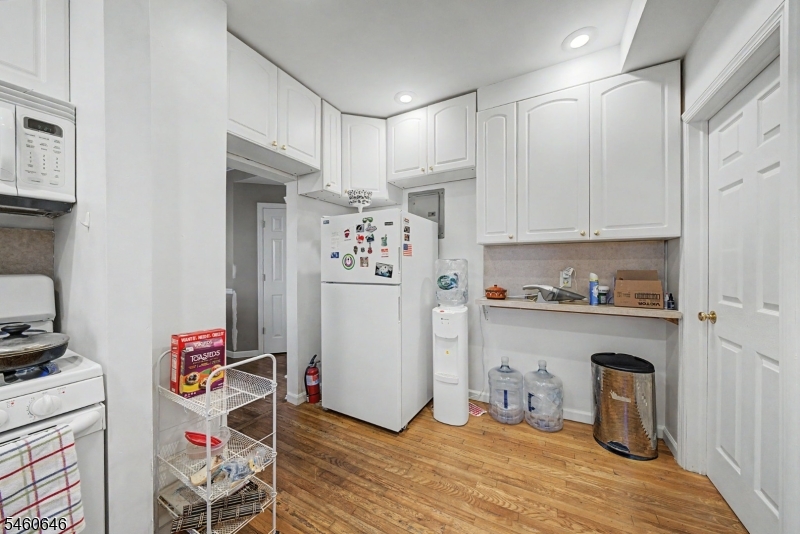 327 North Avenue E Cranford NJ 07016