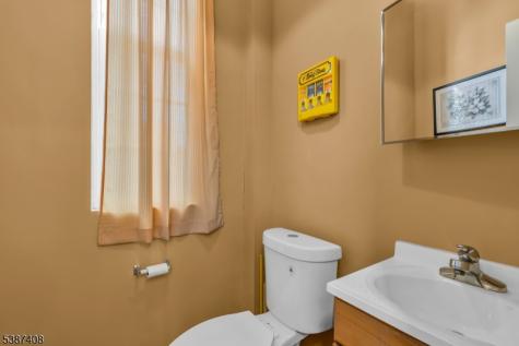 933 Lee Avenue Alpha NJ 08865