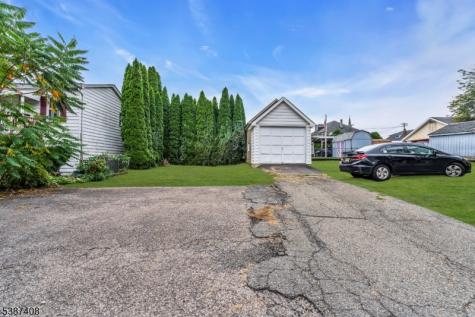 933 Lee Avenue Alpha NJ 08865
