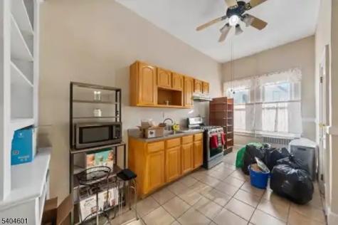 425 3RD Avenue Elizabeth NJ 07206
