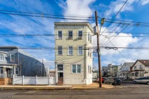 425 3RD Avenue Elizabeth NJ 07206