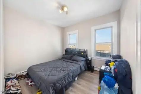 425 3RD Avenue Elizabeth NJ 07206