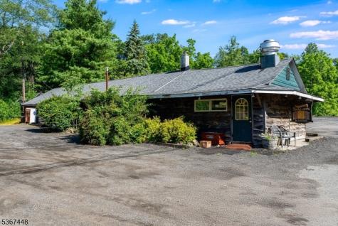 712 Woodport Road Sparta NJ 07871