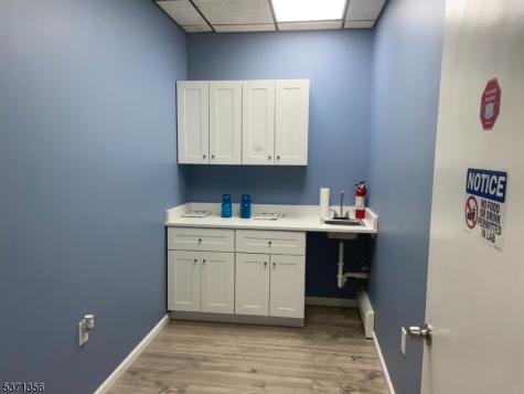 700 N Broad Street Elizabeth NJ 07208