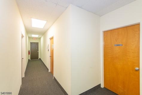 59 E Mill Road Washington NJ 07853