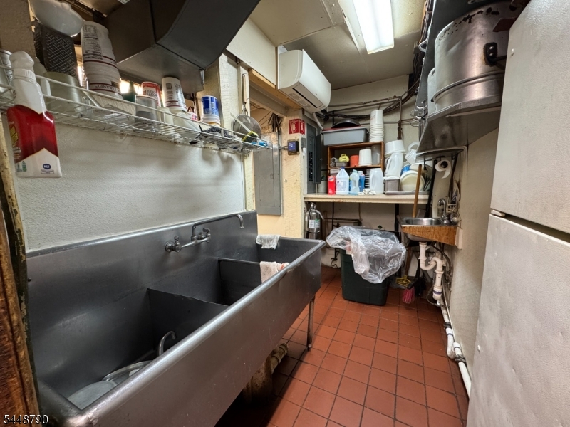 1176 State Route 23 Wantage NJ 07461