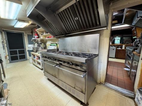 1176 State Route 23 Wantage NJ 07461