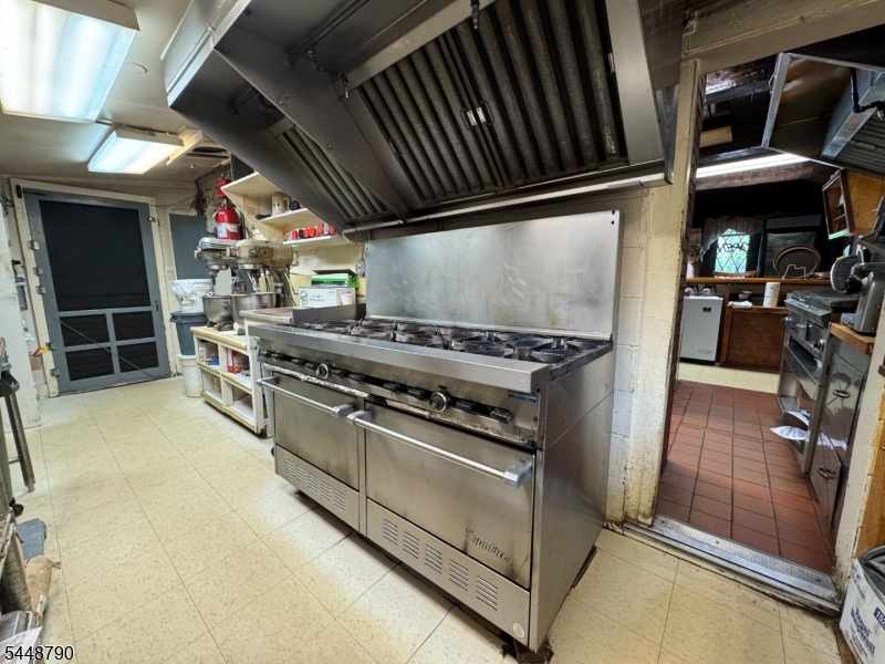 1176 State Route 23 Wantage NJ 07461