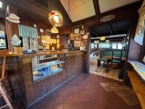 1176 State Route 23 Wantage NJ 07461