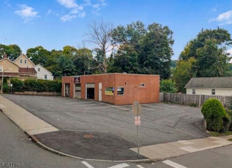 185 S Morris Street Dover NJ 07801