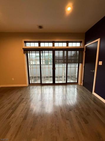 116 Wright Street Newark NJ 07114