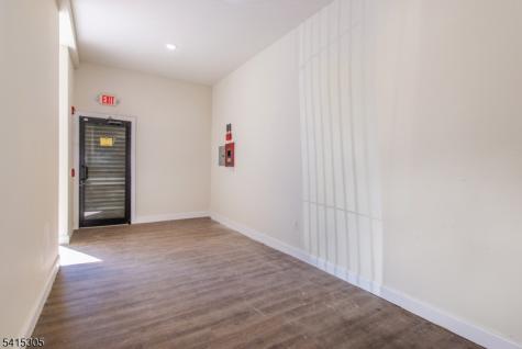 357 16TH Avenue Irvington NJ 07111
