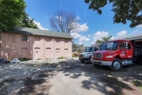 319 E 2nd Street Plainfield NJ 07060