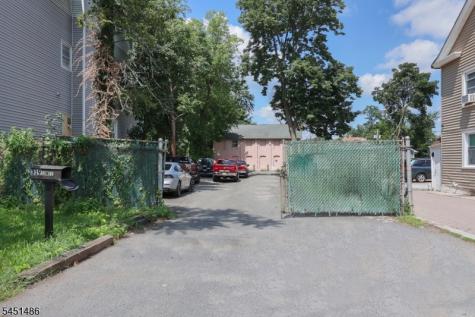 319 E 2nd Street Plainfield NJ 07060