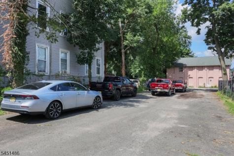 319 E 2nd Street Plainfield NJ 07060