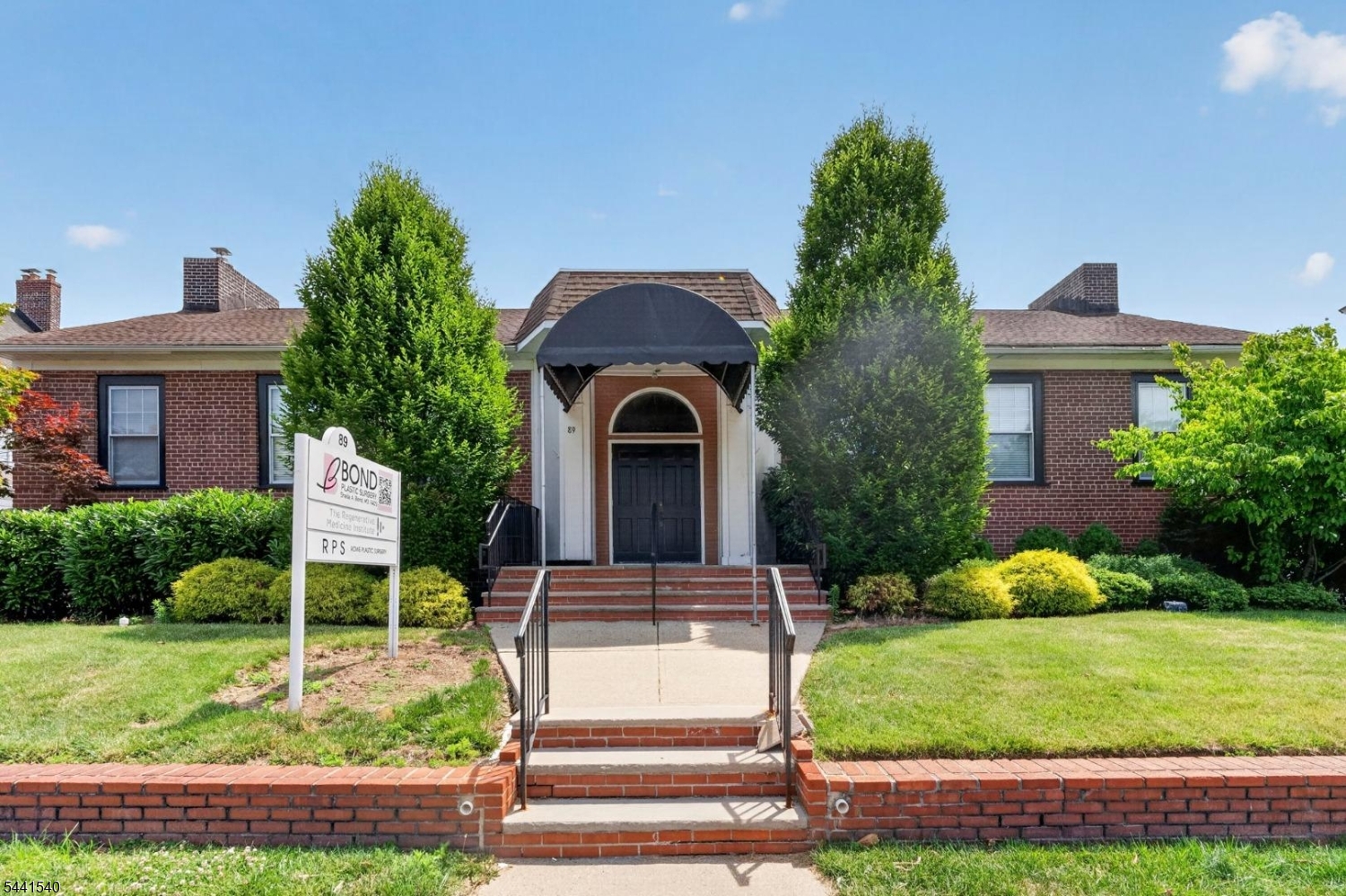 89 Valley Road Montclair NJ 07042
