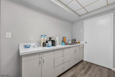 89 Valley Road Montclair NJ 07042