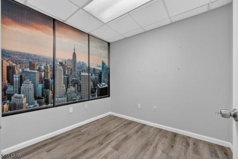 89 Valley Road Montclair NJ 07042