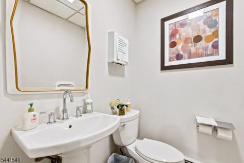 89 Valley Road Montclair NJ 07042