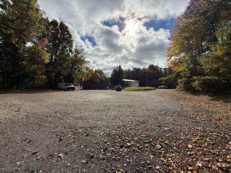 17 Wooley Road West Milford NJ 07480