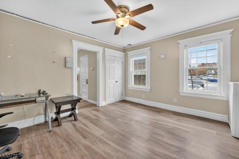 160 Bloomfield Avenue Verona NJ 07044