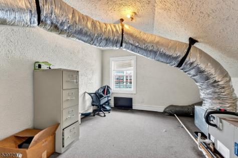 160 Bloomfield Avenue Verona NJ 07044