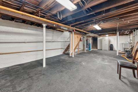 160 Bloomfield Avenue Verona NJ 07044