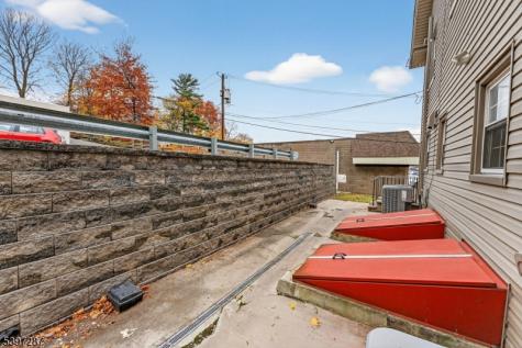 160 Bloomfield Avenue Verona NJ 07044
