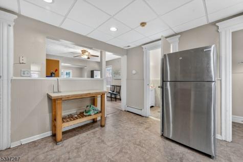 160 Bloomfield Avenue Verona NJ 07044