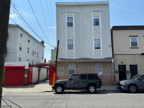 109 Fleming Avenue Newark NJ 07105