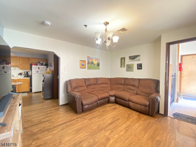 109 Fleming Avenue Newark NJ 07105