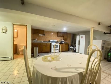 109 Fleming Avenue Newark NJ 07105