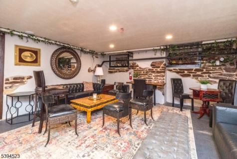 31 Race Street Frenchtown NJ 08825