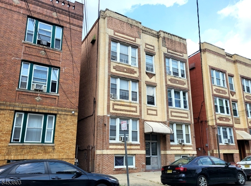 9 Rutgers Avenue Jersey City NJ 07305