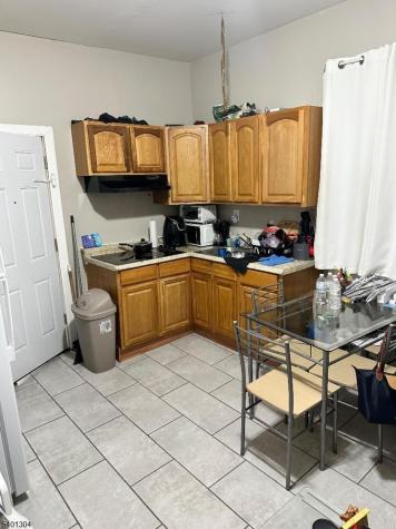 276 Ellison Street Paterson NJ 07501