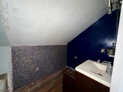 1056 State Route 57 Mansfield NJ 07865