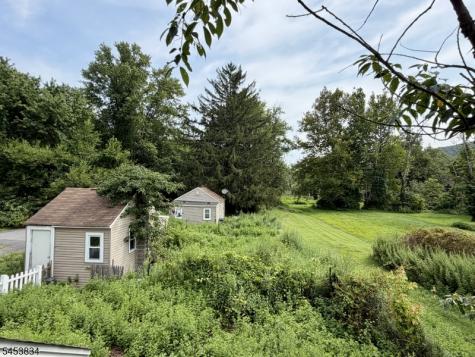 1056 State Route 57 Mansfield NJ 07865