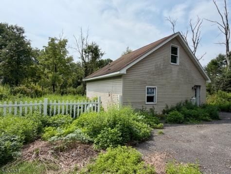 1056 State Route 57 Mansfield NJ 07865