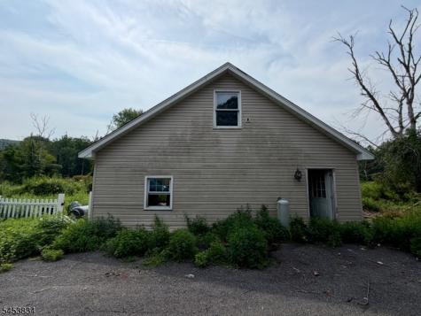 1056 State Route 57 Mansfield NJ 07865