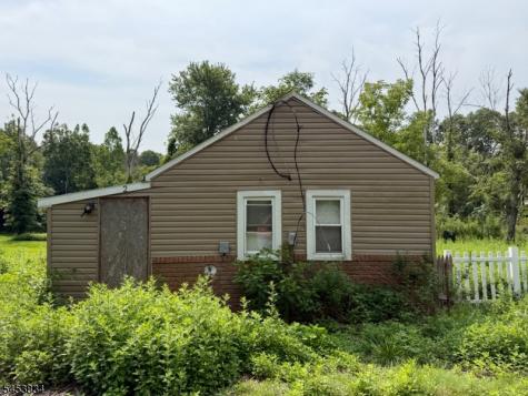 1056 State Route 57 Mansfield NJ 07865