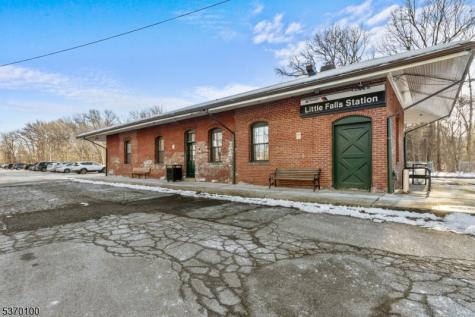 89 Main Street Little Falls NJ 07424