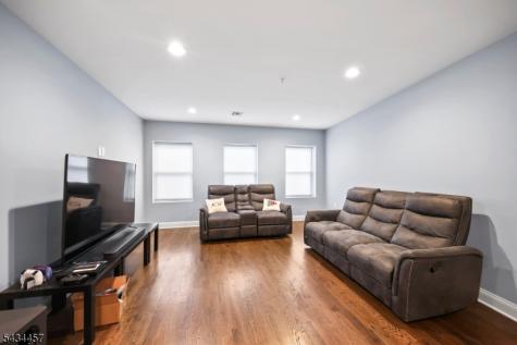 19 Franklin Street Bloomfield NJ 07003