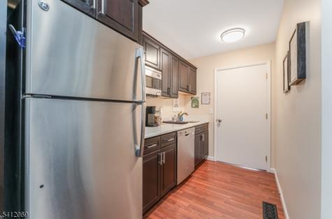 81 Park Avenue Flemington NJ 08822