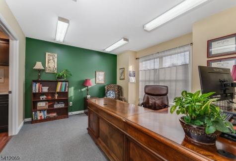 81 Park Avenue Flemington NJ 08822