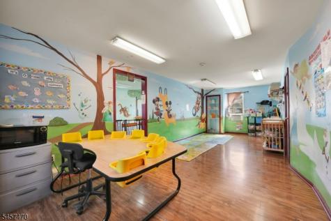 188 Washington Avenue Nutley NJ 07110