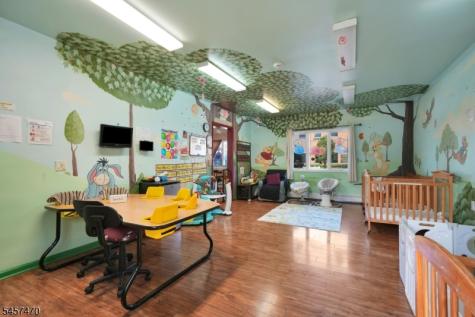 188 Washington Avenue Nutley NJ 07110