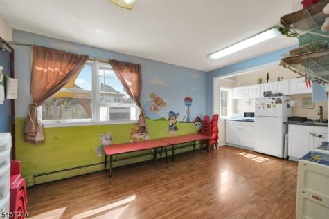 188 Washington Avenue Nutley NJ 07110