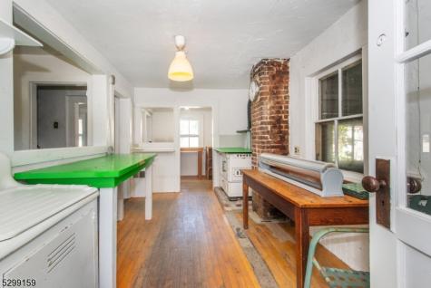 820 Bloomfield Avenue Verona NJ 07044