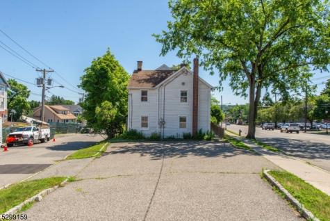 820 Bloomfield Avenue Verona NJ 07044